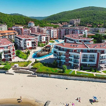 Beachfront With Sea Views * Sveti Vlas