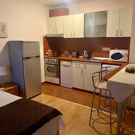 アパート Beachfront With Sea Views